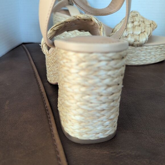 Marc Fisher Steel Platform Sandal, Women's Size 10M, Light Natural New - Picture 6 of 15